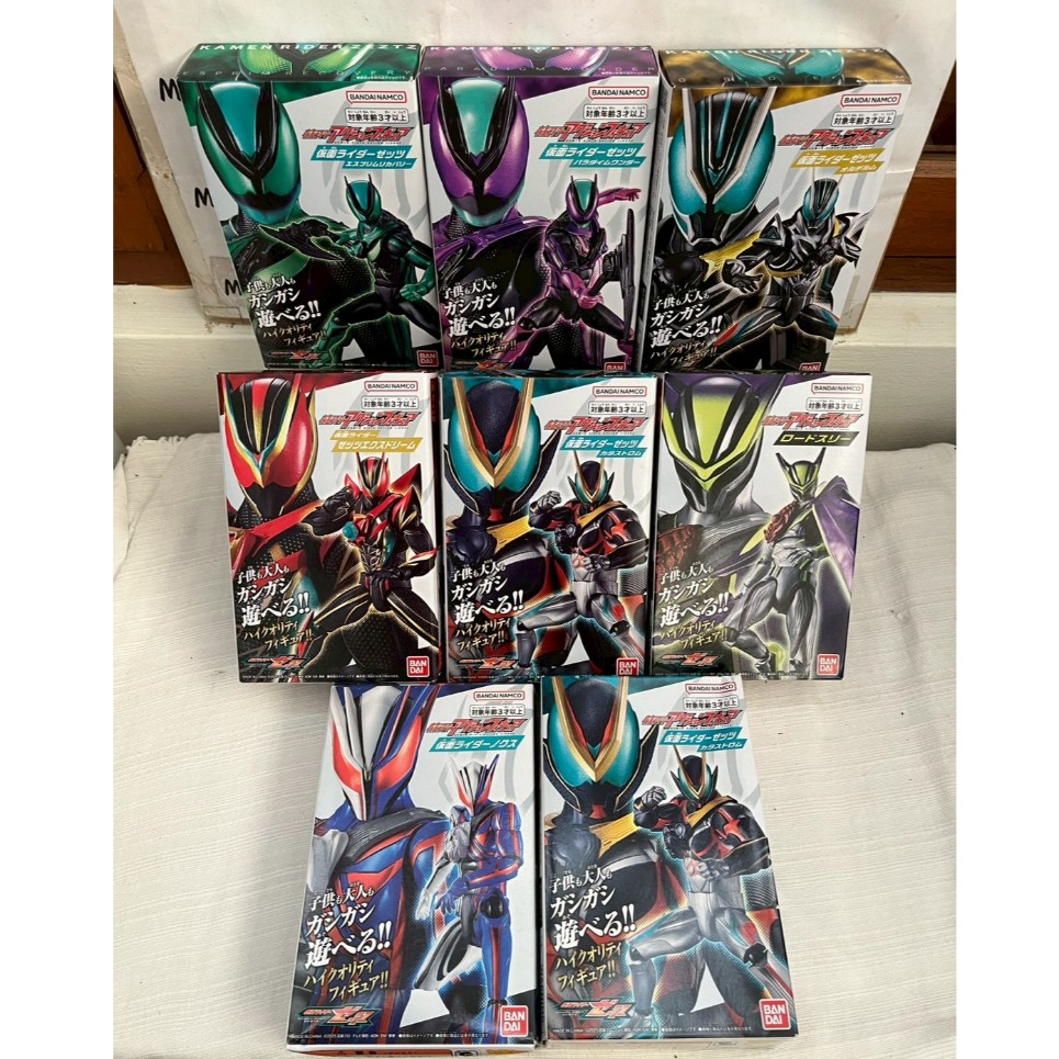 Action Figure Kamen Rider Zeztz มือ 1