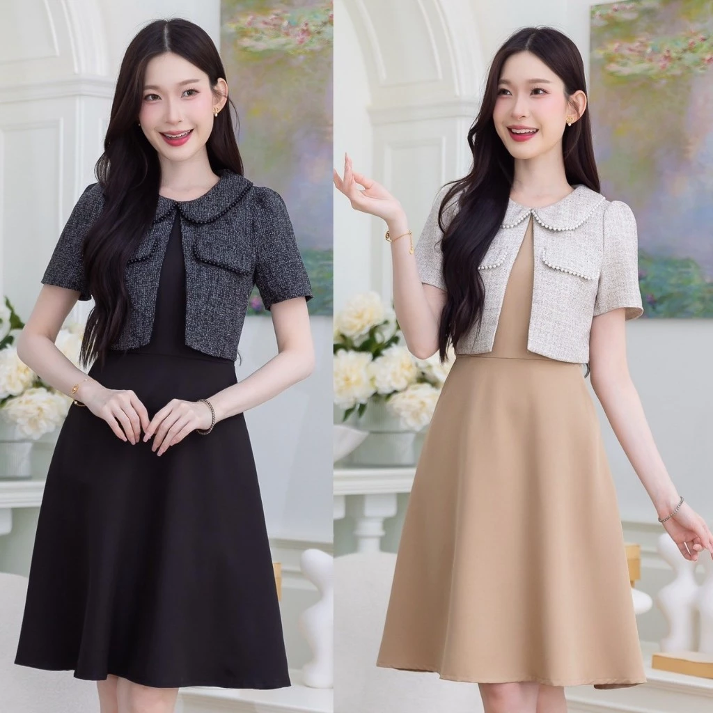 เดรส ALERT BRAND คอปก ล้อมมุก เป็นผ้าทวีตสวยมีเอกลักษณ์อัดกาวให้ นิ่มใส่สบายไม่หนาเกินไป ช่วงอกมีดีเทลแต่งกระเป๋าล้อมมุก