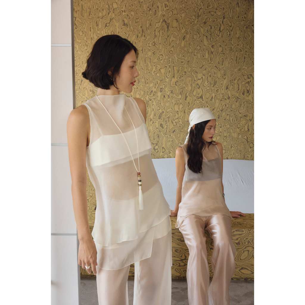 Miss Modern - Sheer Top เสื้อผ้าโปร่งบาง ไม่รวมบราด้านใน