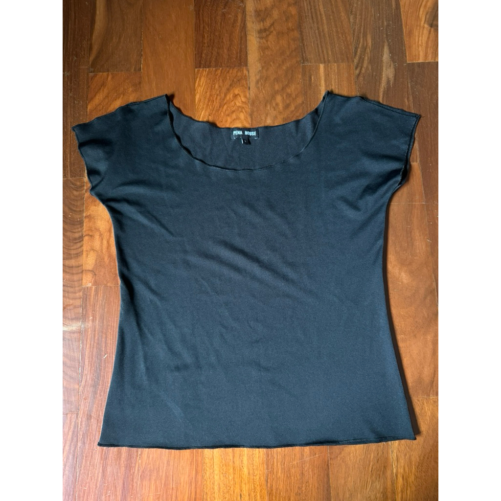 Used เสื้อยืด Pena house 🖤