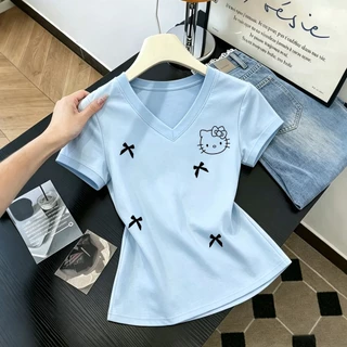 เสื้อคอวีสไตล์เกาหลีใหม่ มีไซส์ M-3XL ลายเฮลโลคิตตี้ จัดส่งจากกรุงเทพฯ