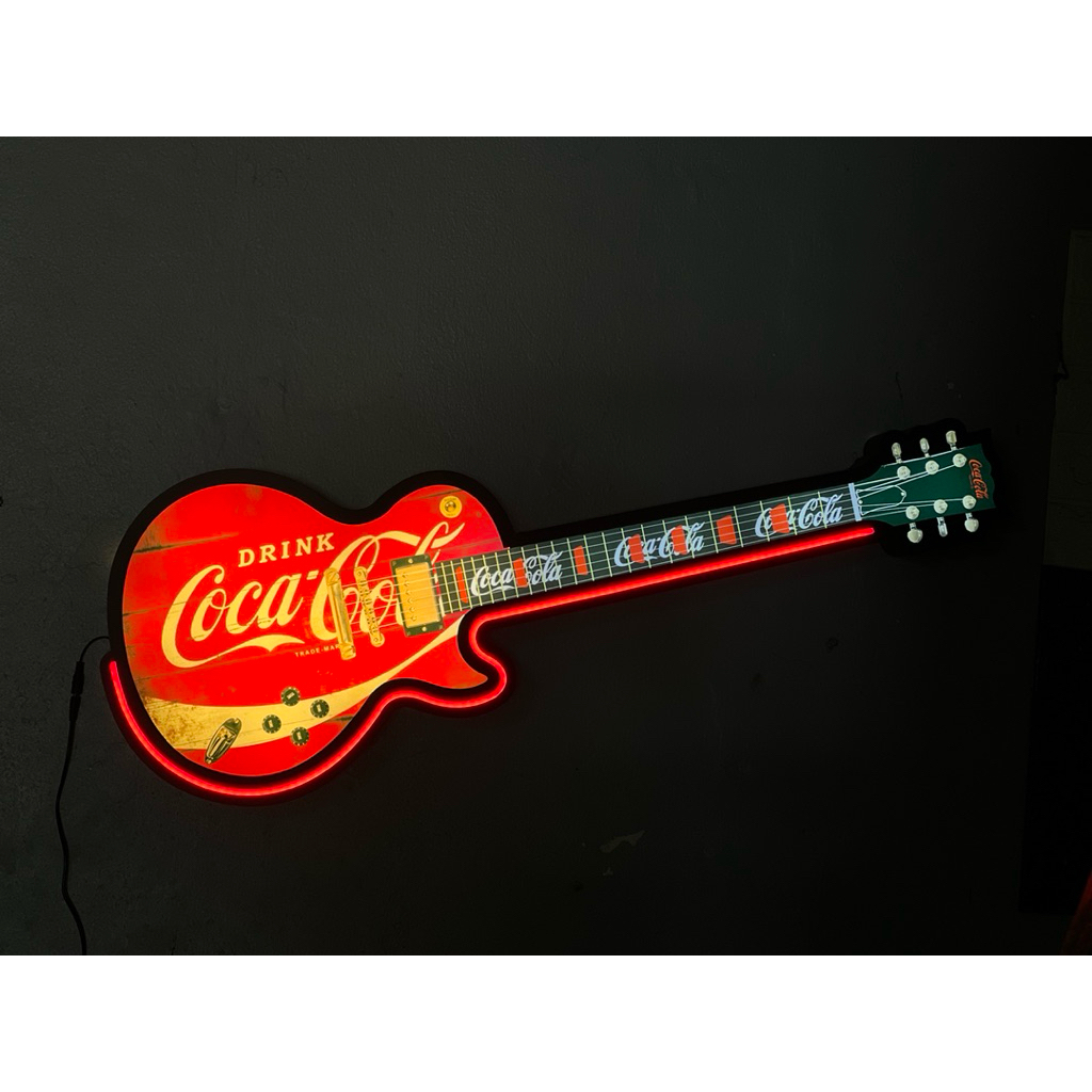 ป้ายไฟcoca-colaแต่งร้าน