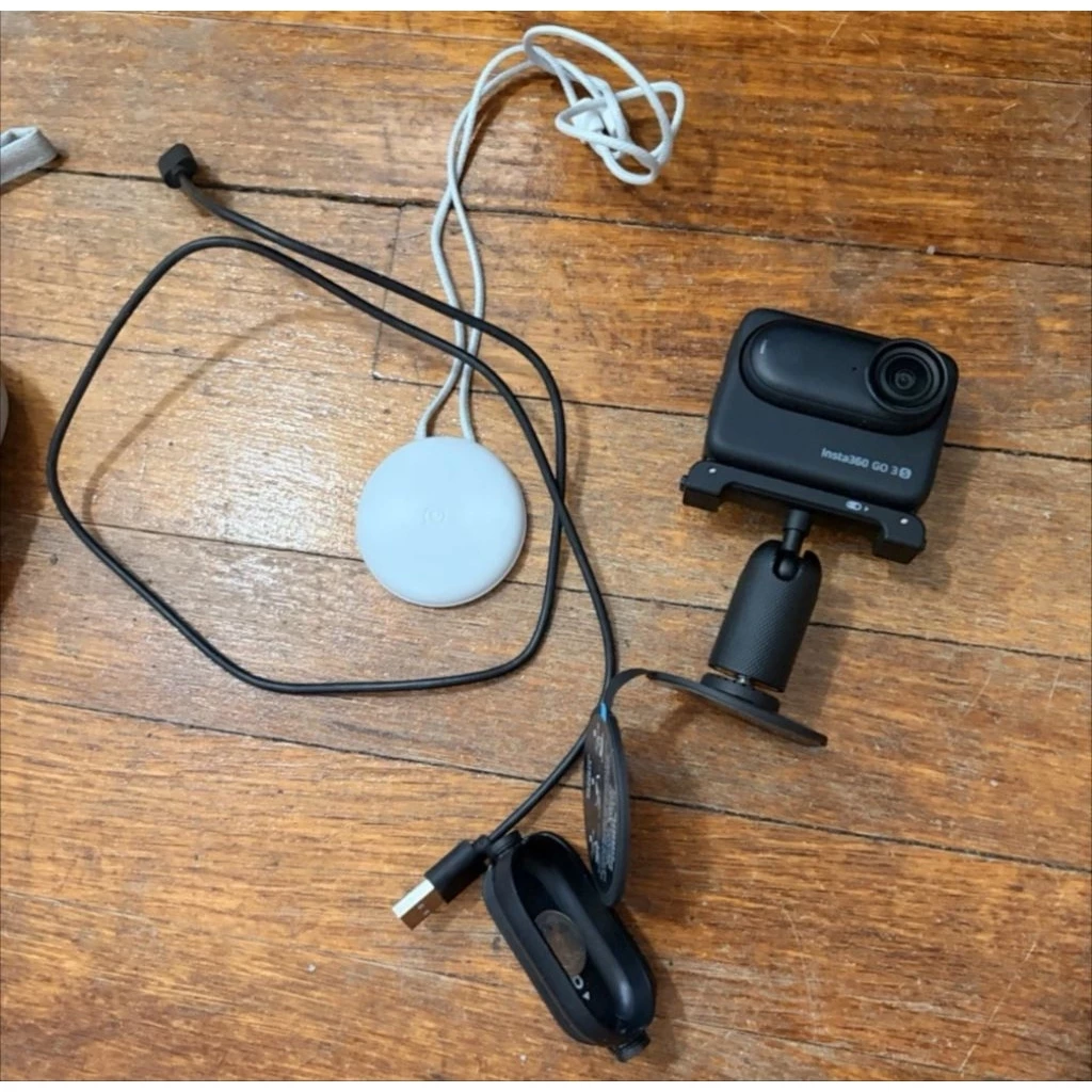 Insta360 GO 3S 128GB Action Camera Bundle thumbnail 4