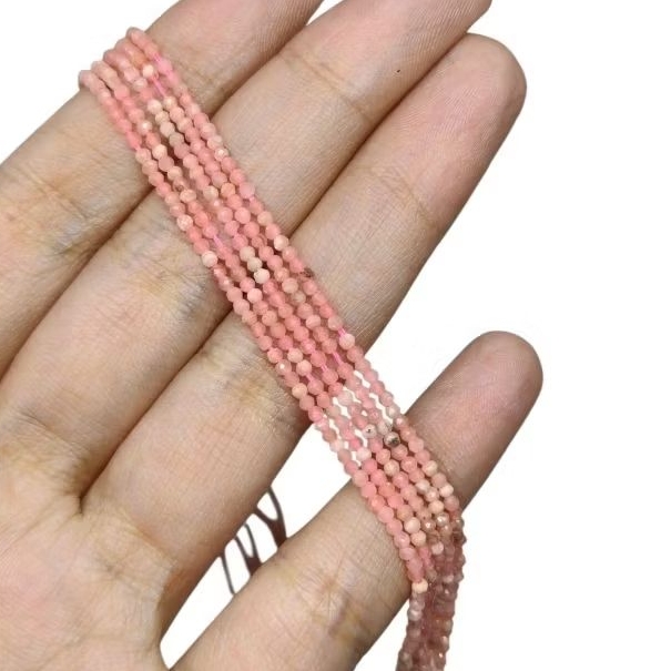 โรโดโครไซต์ Rhodochrosite หินแห่งความรัก การเยียวยา ความเมตตา หินแท้ธรรมชาติ ขนาด 1.8 มม 1 เส้น Natural Faceted Beads