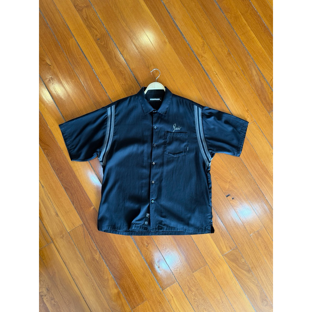 neighborhood bowling shirt size m