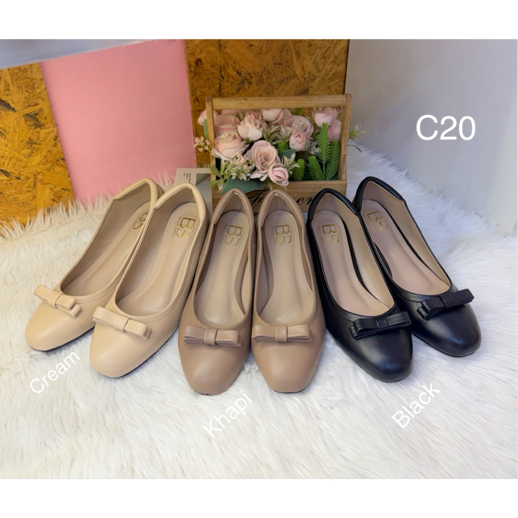 C20 Billyshoesรองเท้าส้นเตี้ยหัวตัด
