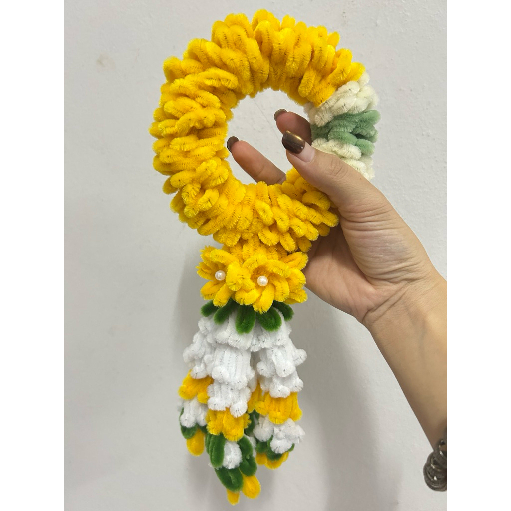 พวงมาลัยลวดกำมะหยี่DIY