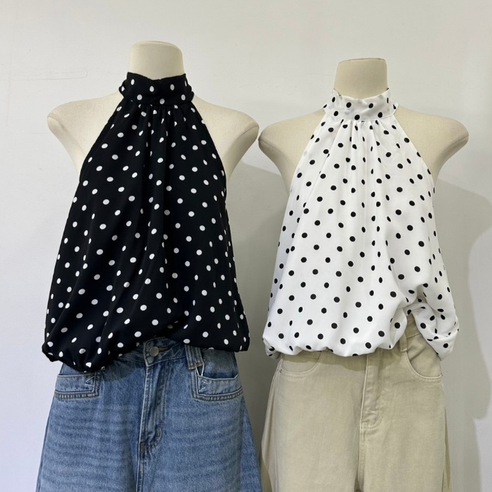 M2184 เสื้อคล้องคอลายจุดสุดคิวท์ น่ารักจนใจเจ็บ! ไอเท็มเด็ดที่สาวๆ ห้ามพลาด! เสื้อคล้องคอลายจุดสุดคลาสสิก
