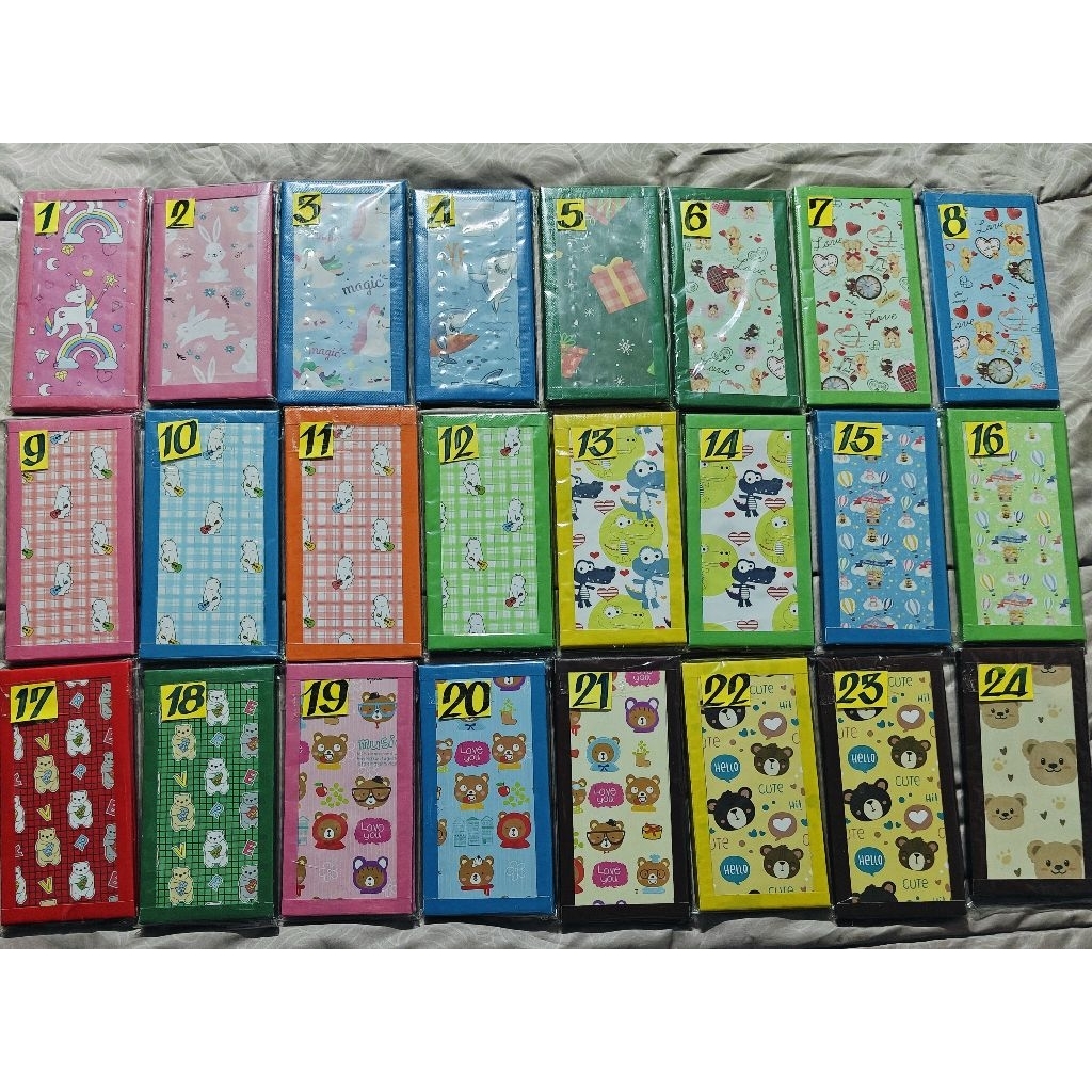 ที่ใส่บัตรตอก สีสันสดใส สามารถทักแชทเลือกลาย กับแม่ค้าได้เลยค่ะ