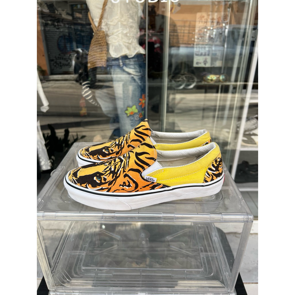 vans slip-on ลิขสิทธิ์แท้