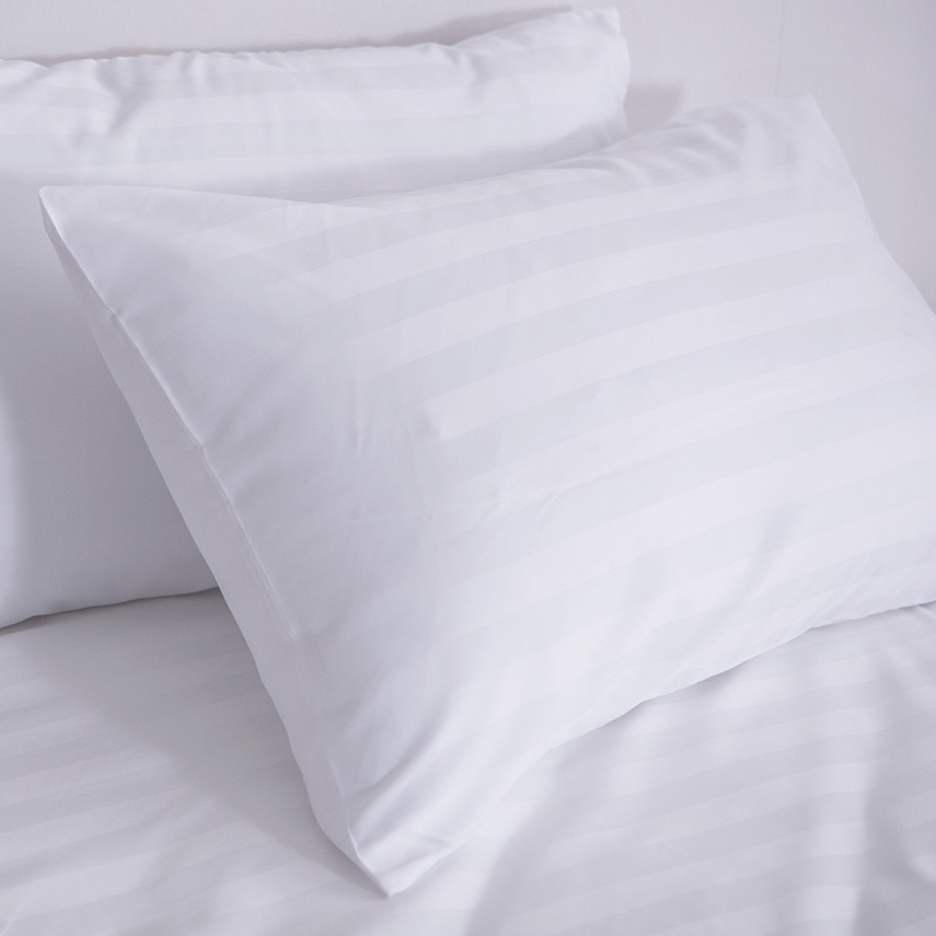 LUCKY mattress ปลอกหมอนหมอนโรงแรมใบใหญ่ ขนห่านเทียม 3000 g. Hotel Premium Back Rester Pillow