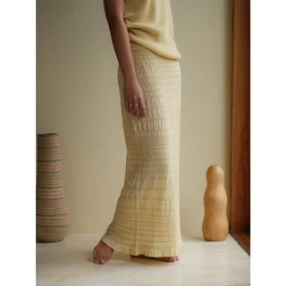 knitCircle - LAGOON Maxi Skirt (5 สี) กระโปรงยาวไหมพรม เอวยางยืด ลายทอย่นทั้งตัว เว้นช่วงกว้างสลับแคบ เนื้อผ้าโปร่ง