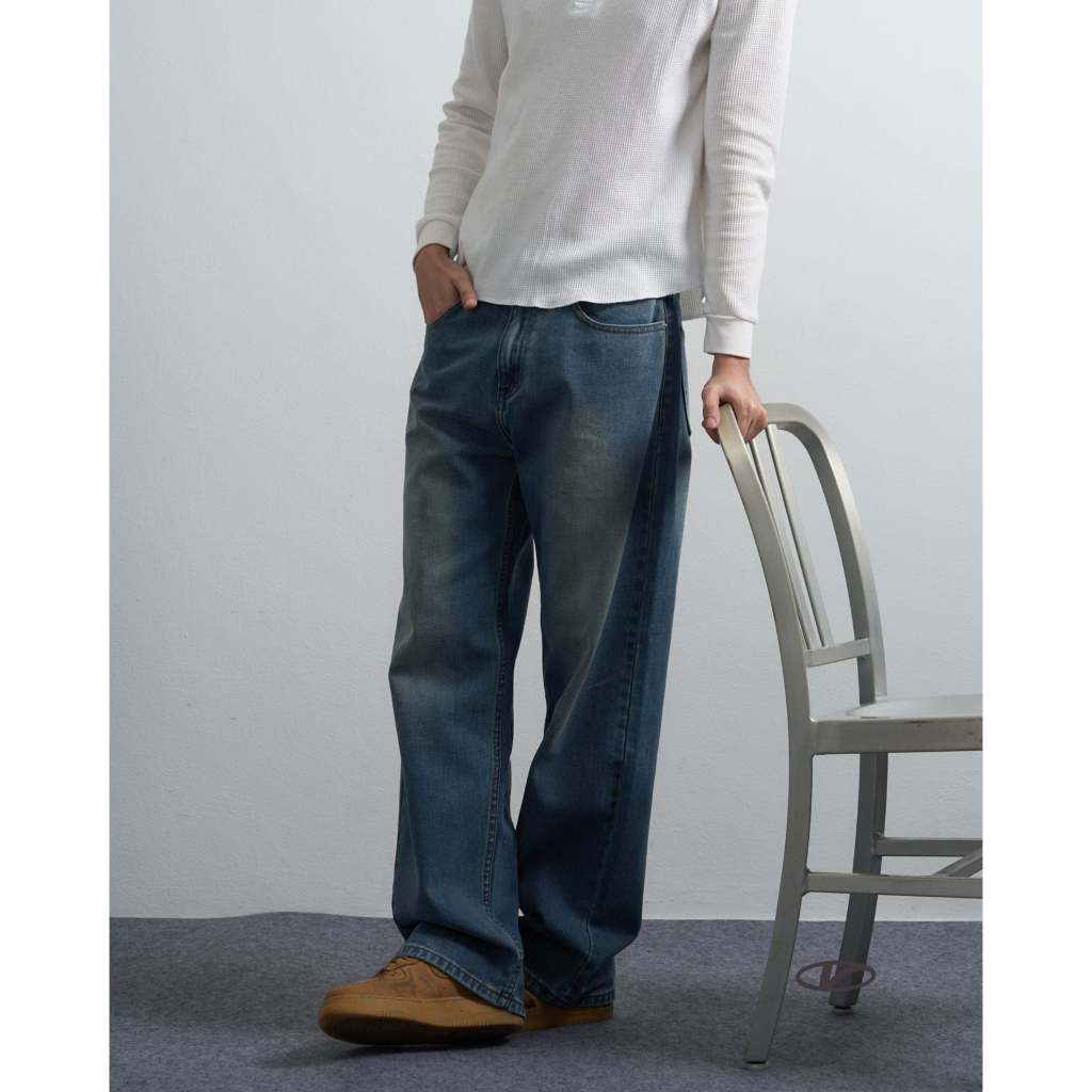 VAUS. V26.1 Clouded Blue Jeans กางเกงยีนส์ทรงกระบอก (unisex)