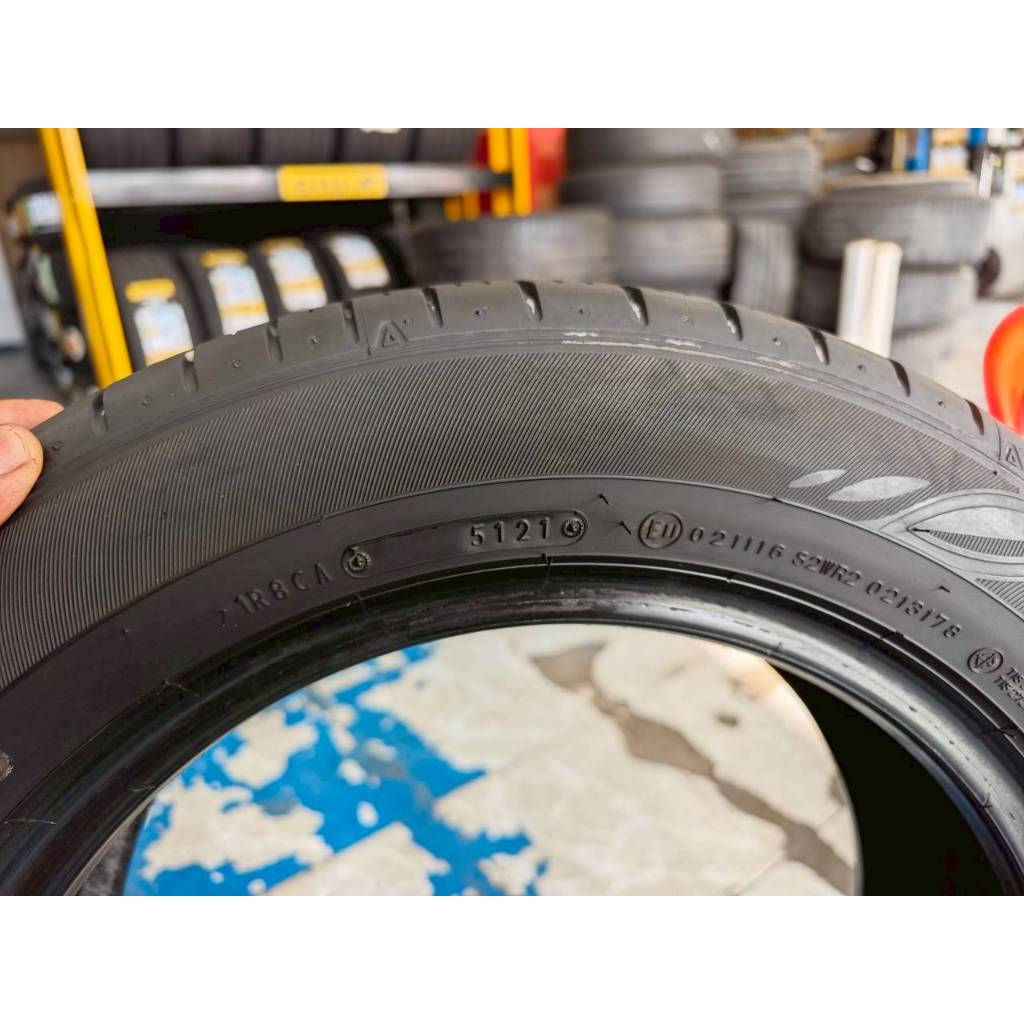 ยางเปอร์เซ็นต์ ยางมือสอง Dunlop ขนาด 185 60 R15 ปี21 ราคา 231 บาท