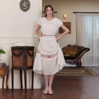 DAILYLOOK.SM --- Fallon skirt กระโปรงลูกไม้ลายฉลุ เพิ่มดีเทลตัดต่อผ้าลูกไม้ซีทรู