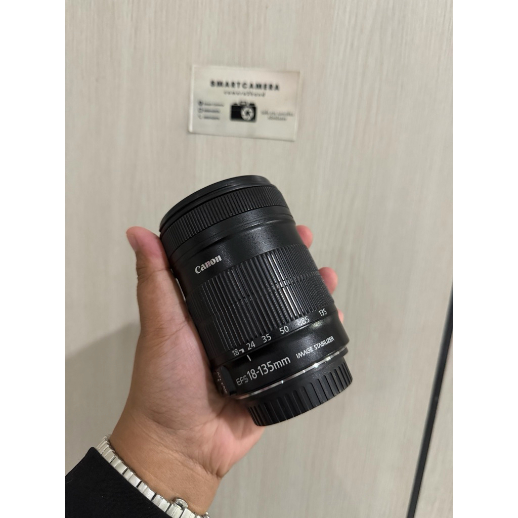 เลนส์ canon 18-135 is