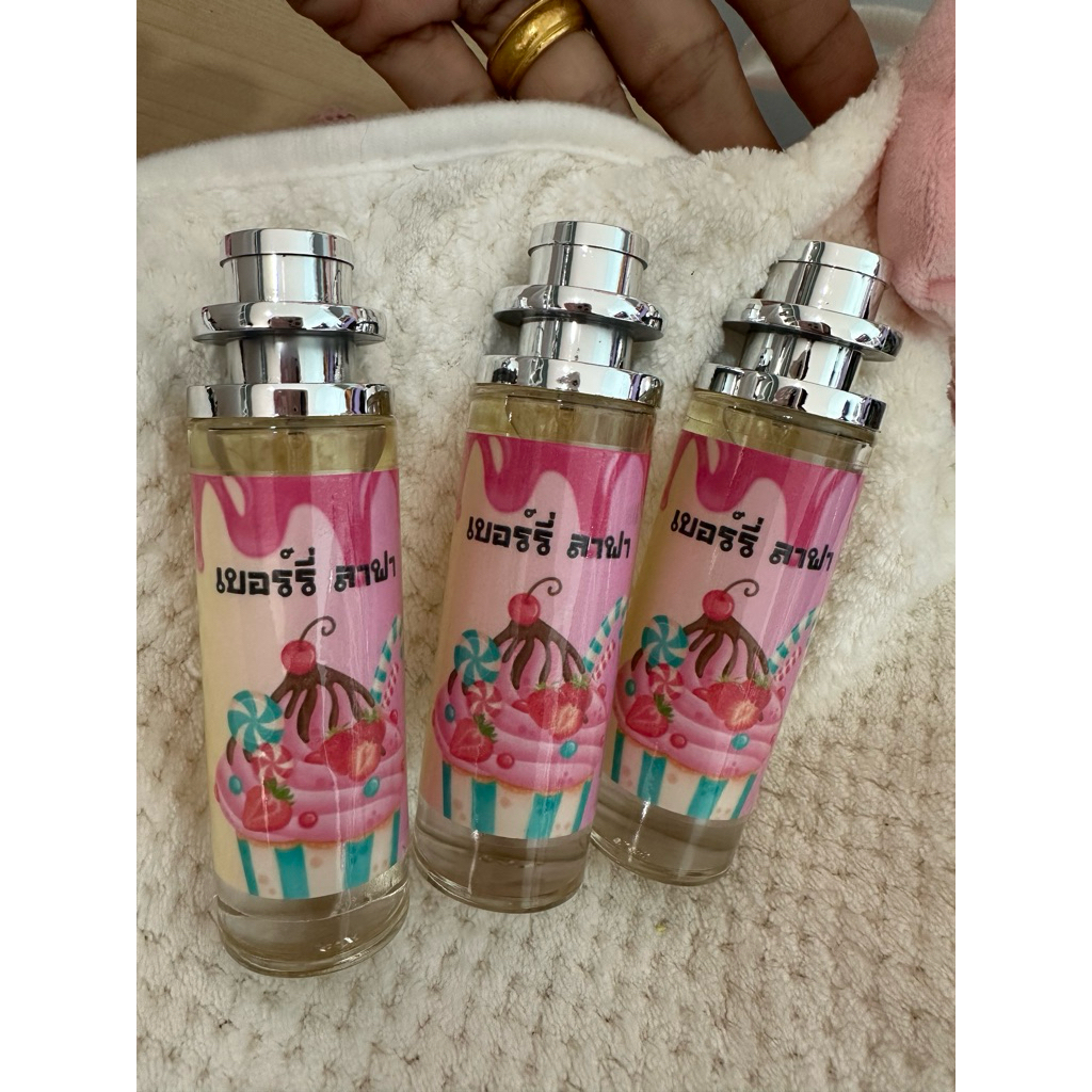 เบอร์รี่ ลาฟา หัวน้ำหอมแท้100%กลิ่นเทียบแบรนด์ ขนาด35มล หอมติดทน 2-6 ชม ราคาถูก กลิ่นหอมตรงปก