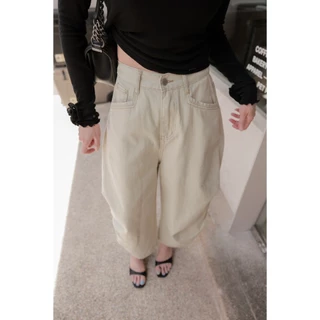 (พร้อมส่ง) Cropped Mom Jeans กางเกงยีนส์ทรงมัม 9 ส่วน - A3726