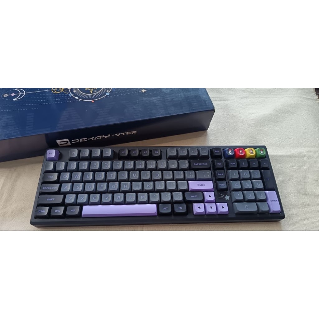 คีย์บอร์ด dekay​ galaxy100​ v2 มือสองสีดำ