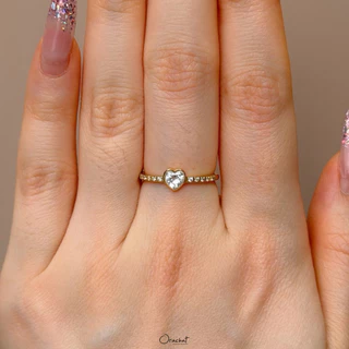 Orachat | Little heart 14k ring. (แหวนตัวเรือนสแตนเลส)