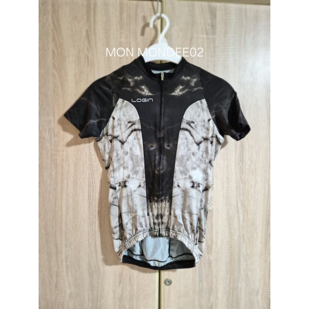 Cycling Jersey for women เสื้อปั่นจักรยานผู้หญิง แบรนด์  Login ของแท้ Size xs