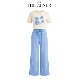 ชุดเซตวอร์มปักดอกไม้ กางเกงขายาว Thealner (ดิอัลเนอร์) -AN554