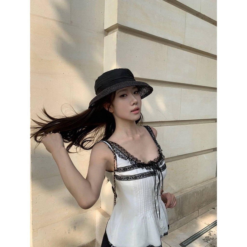 9248 เสื้อแขนกุดคอยู กระดุมหน้าแต่งลูกไม้ งานป้าย WG.WE รูปที่ 2