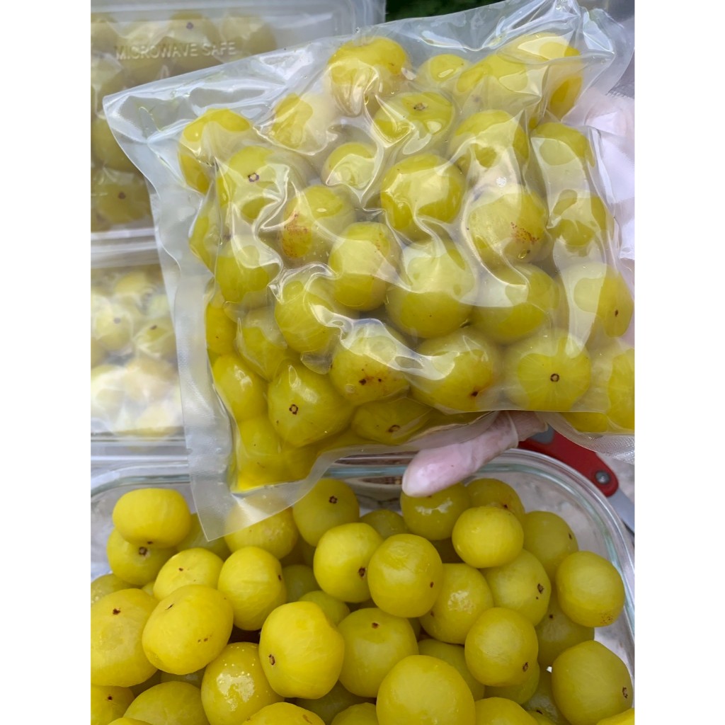 มะขามป้อมแช่อิ่ม เปรี้ยวหวานลงตัว แช่อิ่มเข้าเนื้อ