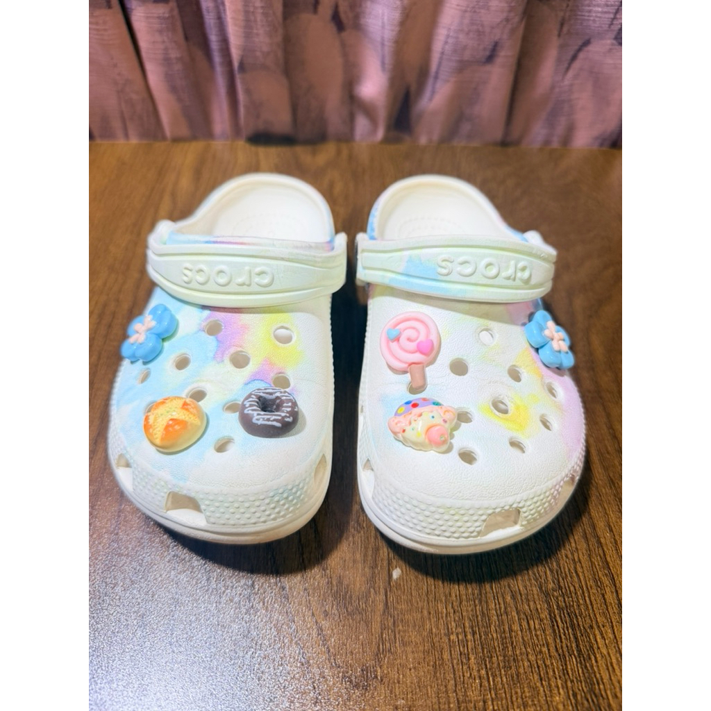 รองเท้า crocs เด็กมือสอง