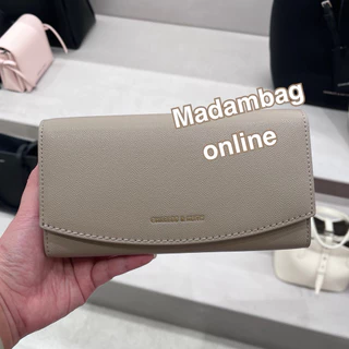𝗖𝗛𝗔𝗥𝗟𝗘𝗦 & 𝗞𝗘𝗜𝗧𝗛 Briony Curved Flap Long Wallet กระเป๋าสตางค์ใบยาว แท้จากช็อป