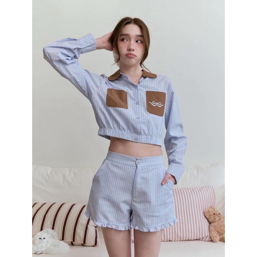 Dailylook.sm ชุด set เสื้อ+กางเกง🩵