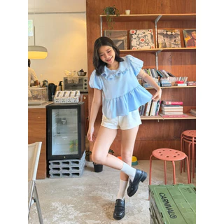 Pingpong Shirt - เสื้อเชิ้ตแต่งระบายคอบัว