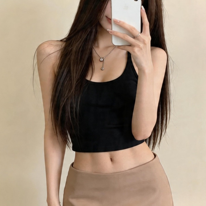 เสื้อครอปสายคล้องคอสุดเซ็กซี่ มีฟองน้ำเสริมทรง เข้ารูป ดีไซน์เปิดหลังZM-35