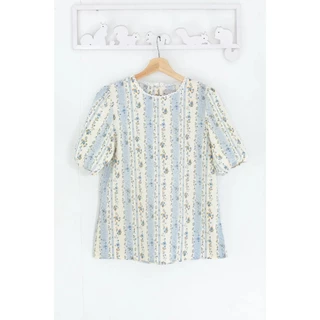 Narinari : MT7750 Lace Trim Floral Print Blouse