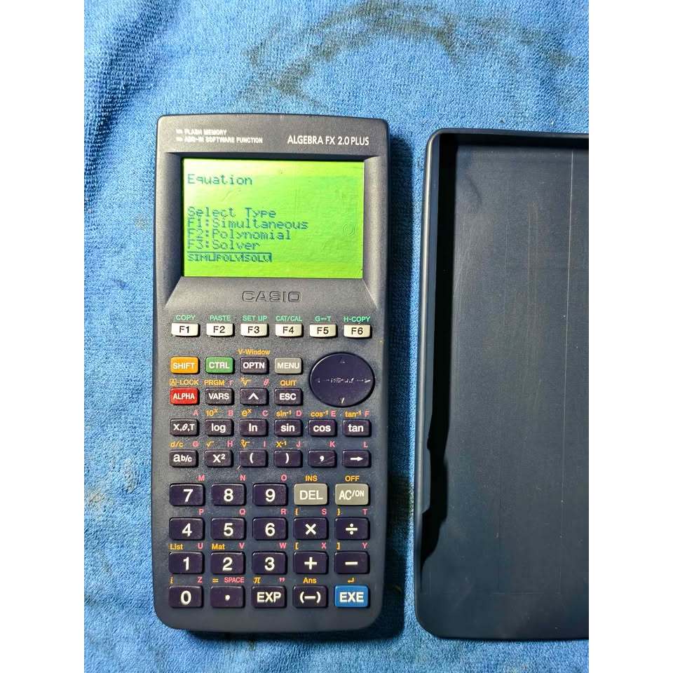 เครื่องคิดเลข Casio algebra fx 2.0 plus พร้อมฝา