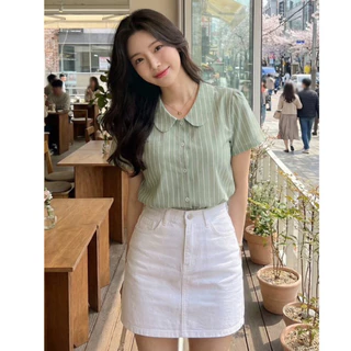 เสื้อคอปกบัวลายริ้ว รุ่น Blossy Chic