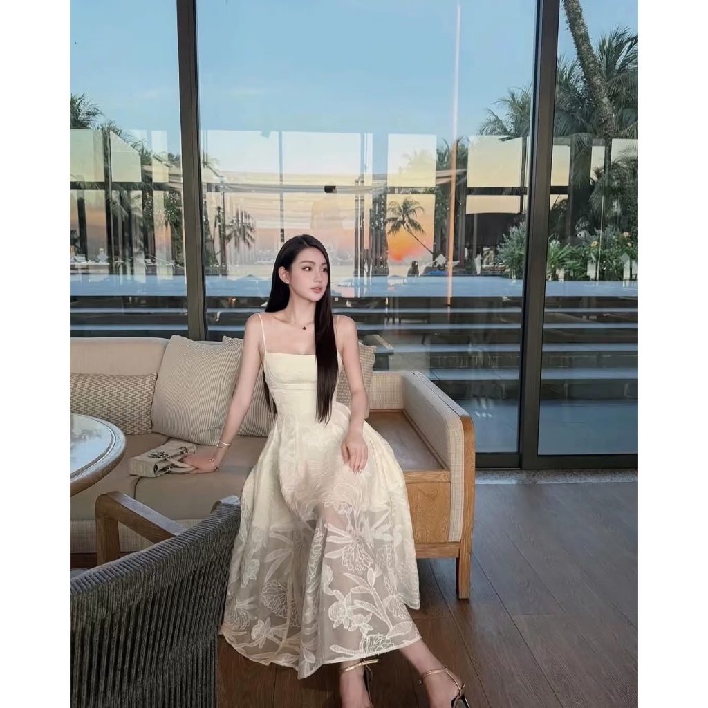 [NITTAYA] D2892 ชุดเดรสกระโปรงยาวสายเดี่ยวดีเทลแต่งปักลายดอกไม้ซีทรู สวยหรูผู้ดีดูแพง ใส่ออกงาน ดินเนอร์ งานแต่ง