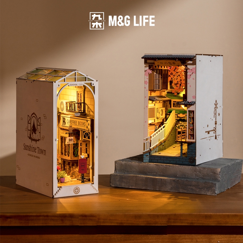 M&G LIFE x ROLIFE DIY Assembly Toys โมเดลประกอบจากไม้ เรื่อง "อาณาจักรที่ซ่อนเร้นภายในหนังสือ"
