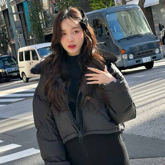 Puri & Me “SNOW” Fur Collar Cropped Down Jacket (With Hood)เสื้อกันหนาวขนเป็ด Premium อุ่น เบา