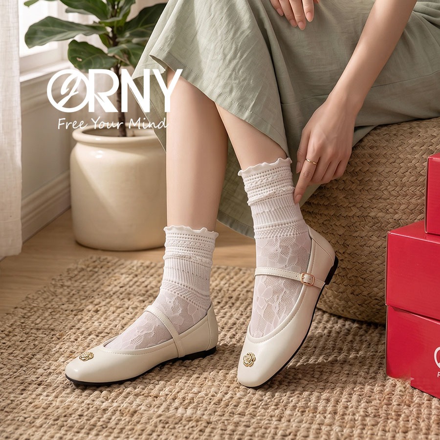 ORNY รองเท้าคัชชูผู้หญิง [มีไซส์37-42] ทรงแมรี่เจน (Mary Jane) OY142 ส้นแบน แต่งอะไหล่ดอกกุหลาบ สไตล์เกาหลี น่ารัก