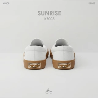 KIM&CO. Sunrise(KF008W) รองเท้าผ้าใบกันน้ำ แฟชั่นผู้หญิง สลิปออนมินิมอลกันน้ำ นุ่มสบาย ไม่ต้องกลัวฝน