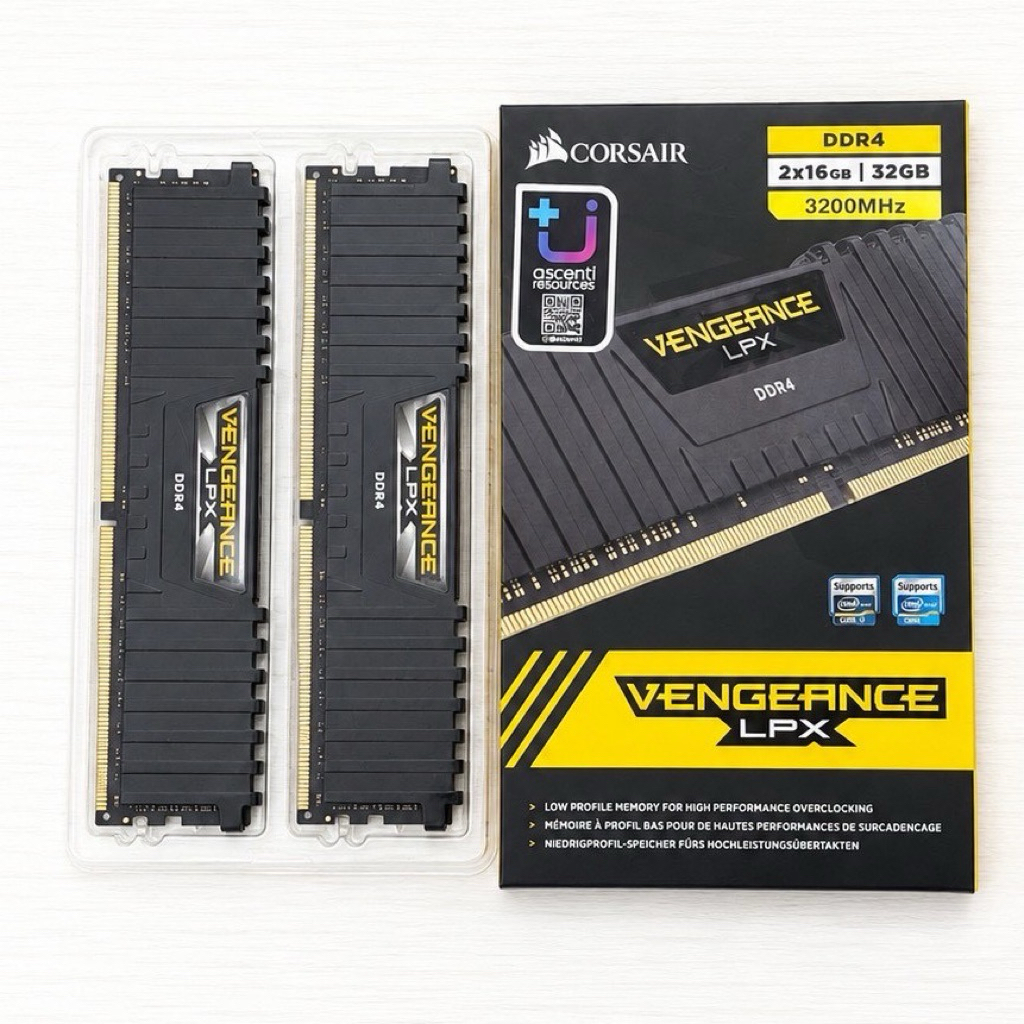 แรมหลายรุ่น RAM DDR4 16x2  RAM 8x2 เลือกได้ตามงบ มีประกันทุกชิ้น สภาพดีใช้งานปกติ