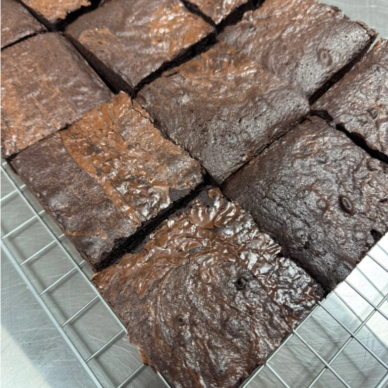 Classic Chocolate Brownie by PUKKI PUKKI * 1-2วันจัดส่งค่ะ