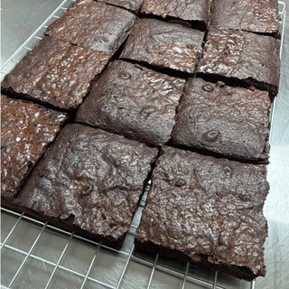 Classic Chocolate Brownie by PUKKI PUKKI * 1-2วันจัดส่งค่ะ