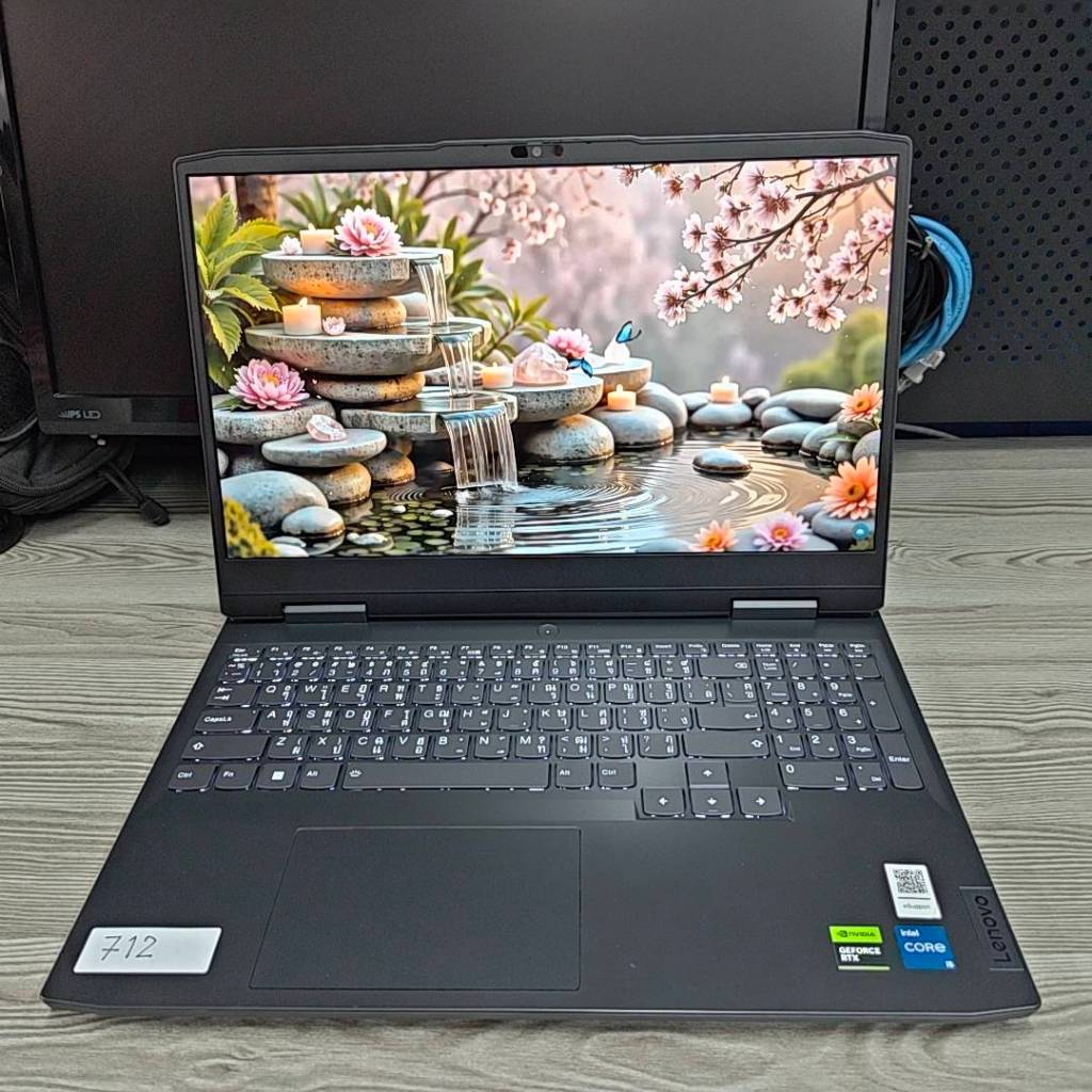 LENOVO  IDEAPAD  GAMING 3  15IAH7 - 82S9014GTA  สภาพเครื่องภายนอก  85%  ประสิทธิภาพการทำงาน 100%  ติ