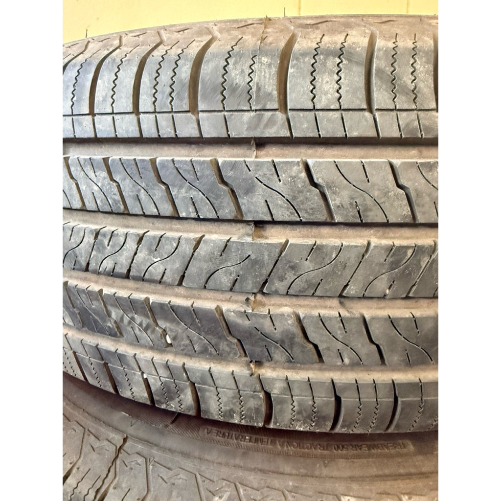 ยางถอดป้ายแดง 265/60/18 Goodride SU320 ปี25 ราคาต่อเส้น