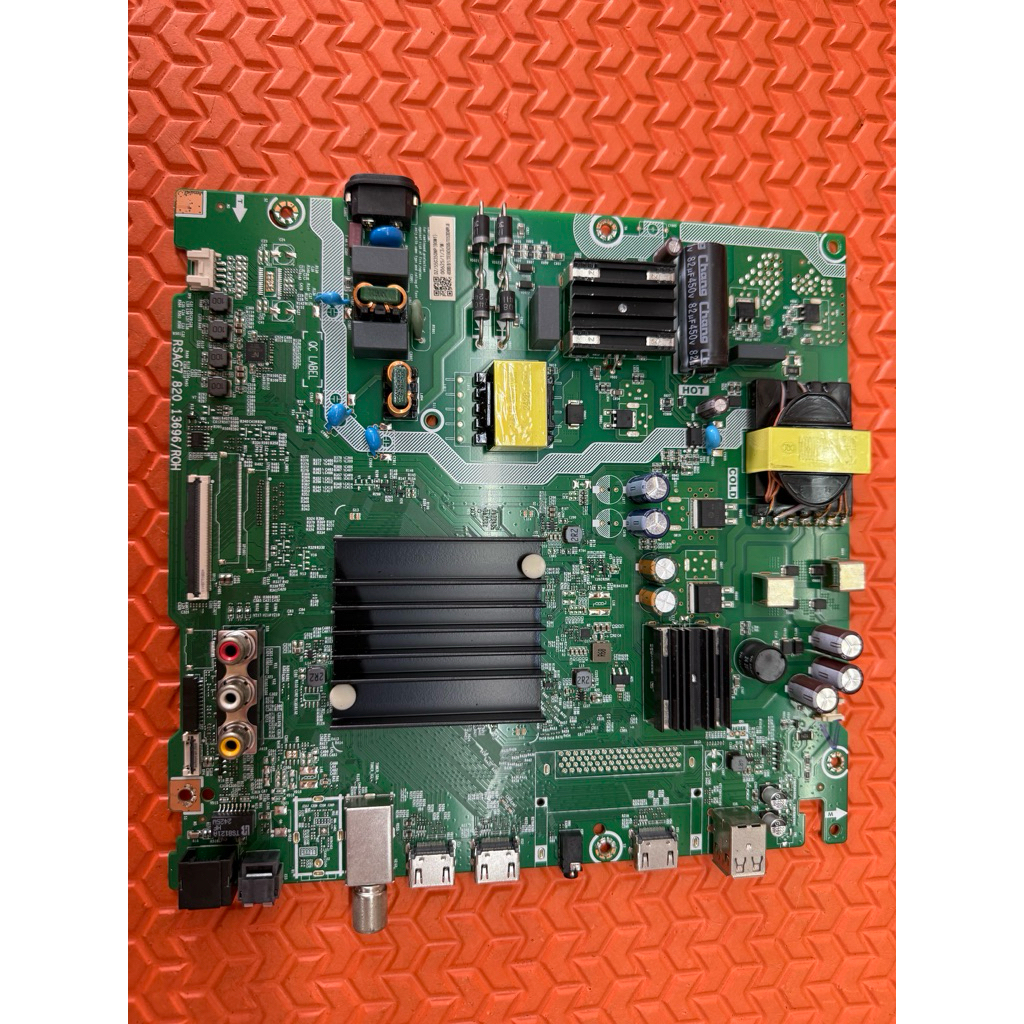 เมนบอร์ดทีวี TOSHIBA รุ่น 55C350NP พาสบอร์ด RSAG7.820.13696/ROH
