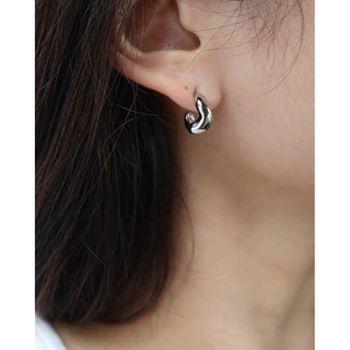 A.piece ต่างหู [titanium post] Curve wave earrings