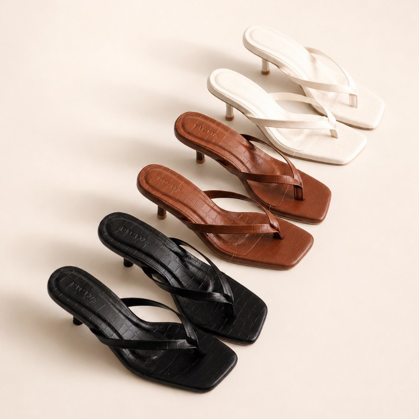 PICHA SHOES CC เชอร์รี่ ส้นสูง 2.3 นิ้ว ลายหนังจระเข้ พื้นหนังนิ่ม รุ่นส้นสูงหูหนีบ PICHA SHOES