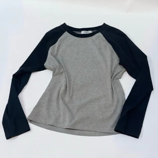 เสื้อแขนยาวทูโทน ผ้าคอตตอนแต่งแขน (แขนยาวทูโทน)